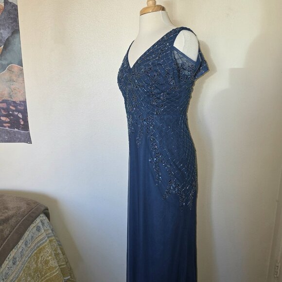 Adrianna Papell Navy Beaded Cold Shoulder Gown V-Neck Formal Evening Dress 12P - Picture 10 of 15